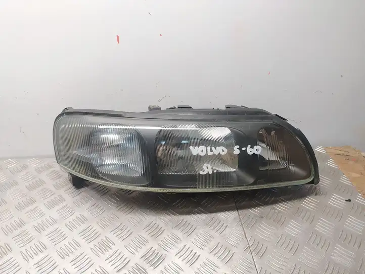Volvo S60 (2000 - 2004) 8693582 Передняя фара — фото 1