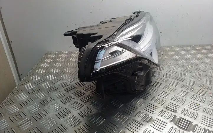Volvo XC90 (2014 - 2019) 31446688 Передняя фара — фото 2