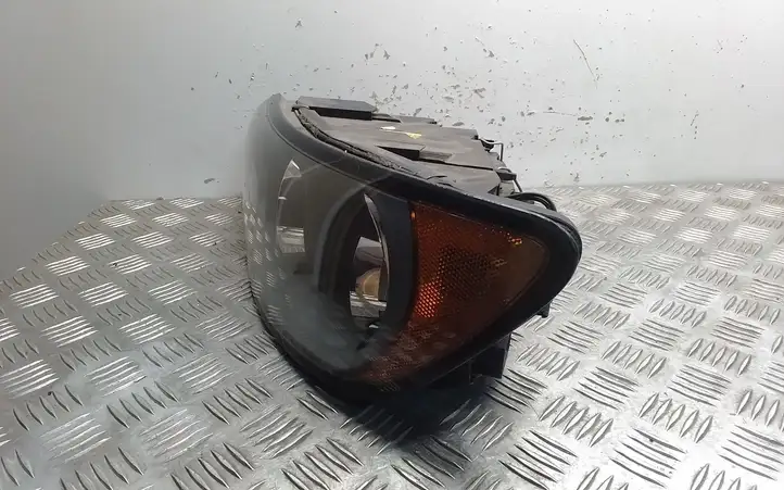 Volvo S40 (2004 - 2007) 30678912 Передняя фара — фото 2