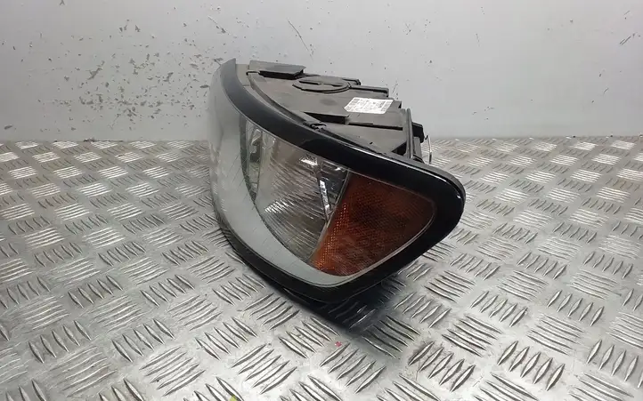 Volvo V50 (2008 - 2012) 30763033 Передняя фара — фото 2