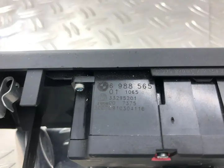 BMW 5 E60 E61 (2004 - 2010) 6988565 Включатель фонарей — фото 3