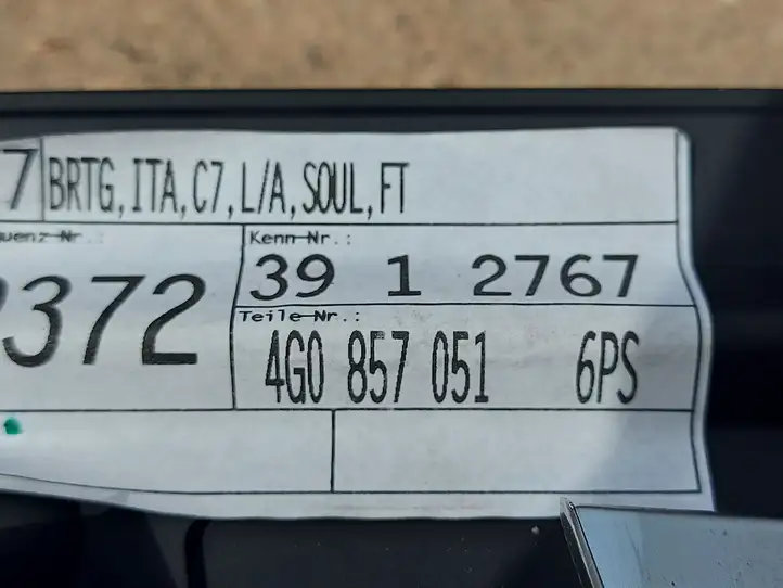 Audi A6 C7 (2011 - 2014) 4G0857051 Центральная отделка панели приборов — фото 3