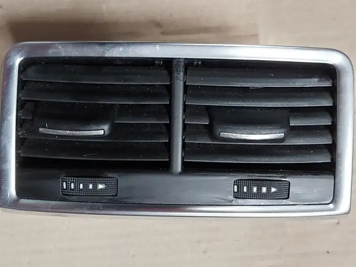 Audi Q7 4L (2005 - 2009) 4L0819203 Задний воздушный дефлектор — фото 6