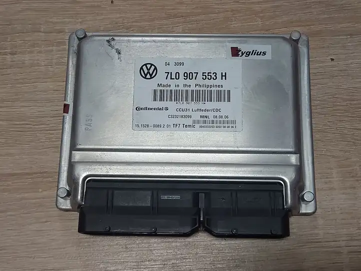 Volkswagen Touareg I (2002 - 2010) 7L0907553H Блок управления подвеской — фото 1
