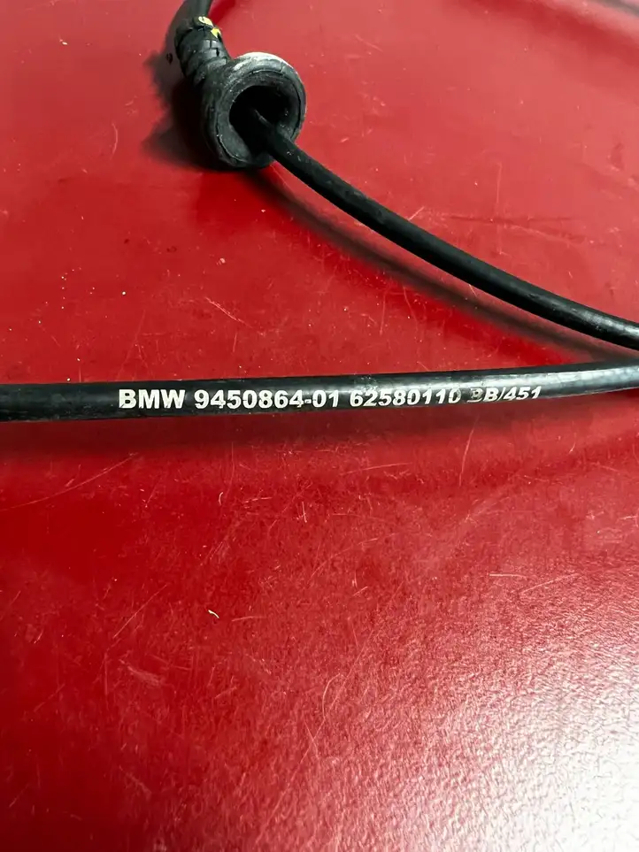 BMW X3 G01 (2018 - 2024) 9450864 Трос капота — фото 3