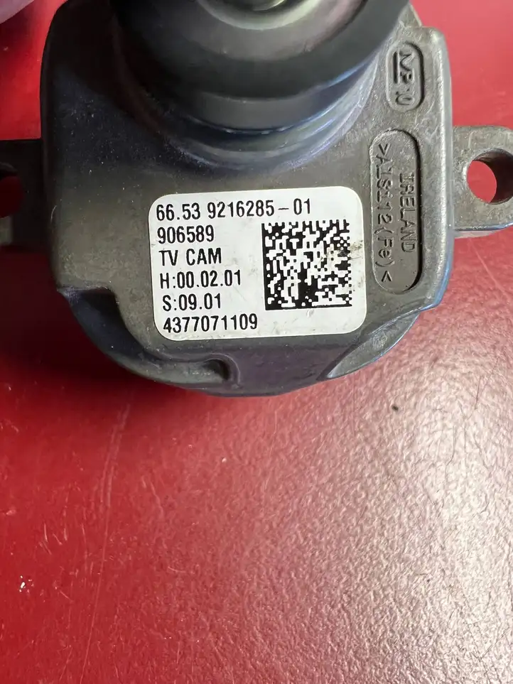 BMW X3 F25 (2010 - 2017) 9216285 Камера в зеркале заднего вида — фото 3