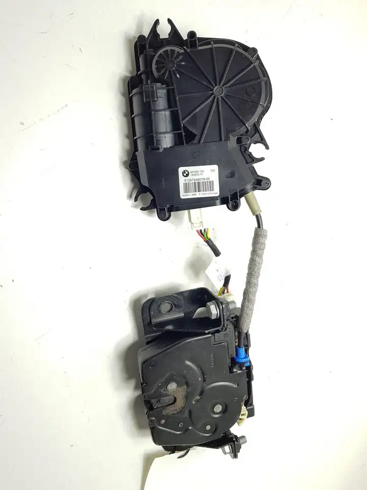 BMW X3 F25 (2010 - 2017) 51247249578 Замок крышки багажника — фото 3