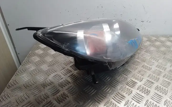 Mazda 3 II (2013 - 2017) P2951R Передняя фара — фото 3