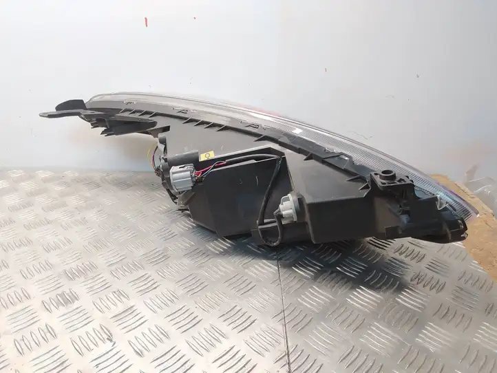 Mazda 2 (2007 - 2010) D65151040 Передняя фара — фото 2