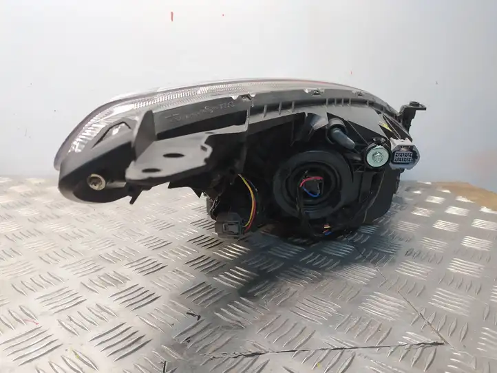 Mazda 2 (2007 - 2010) D65151040 Передняя фара — фото 3