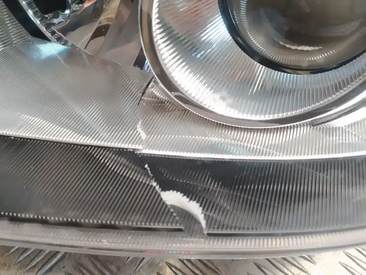 Mazda 5 (2005 - 2010) C29151040 Передняя фара — фото 2