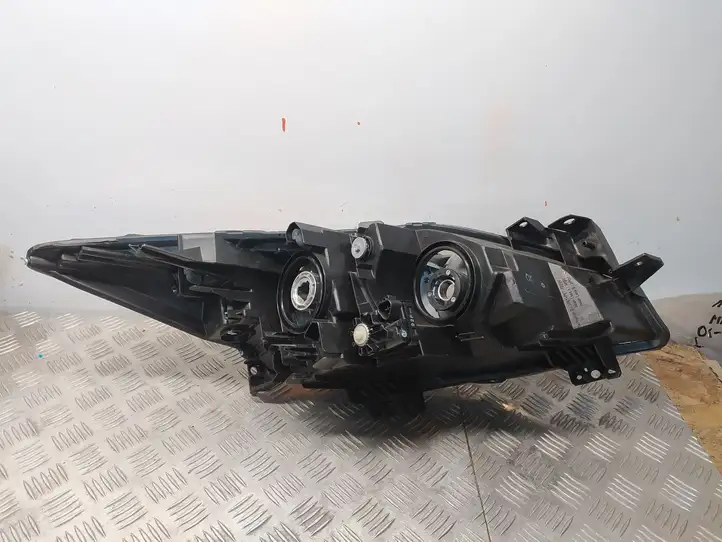 Mazda 3 II (2011 - 2013) BDG751040 Передняя фара — фото 3