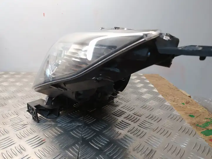 Honda CR-V (2012 - 2016) W0780 Передняя фара — фото 3