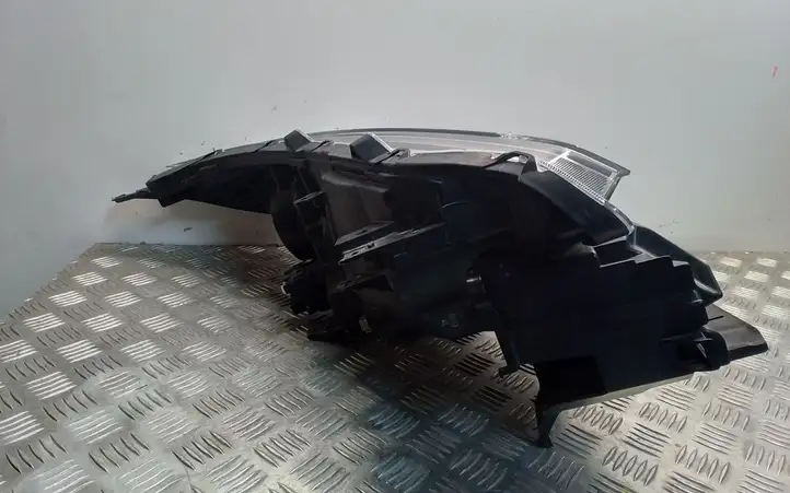 Honda CR-V (2012 - 2016) W0779 Передняя фара — фото 4