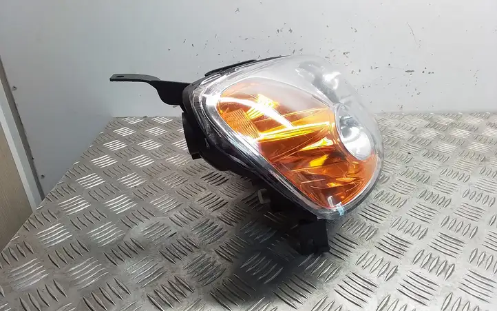 Honda Civic (2001 - 2005) Передняя фара — фото 2