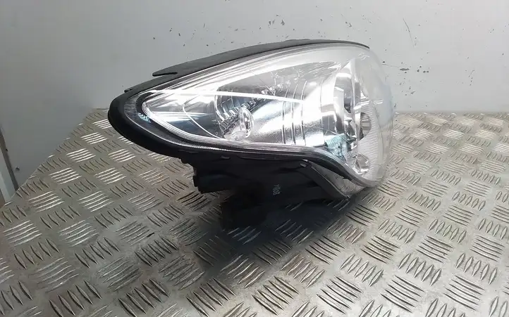 Hyundai i30 (2007 - 2012) 1011206 Передняя фара — фото 2