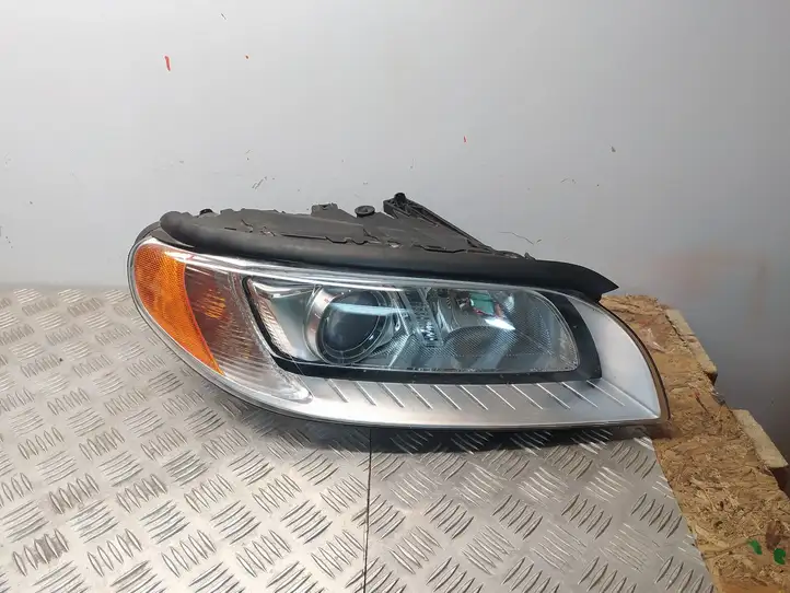 Volvo S80 (2013 - 2016) 30796130 Передняя фара — фото 1