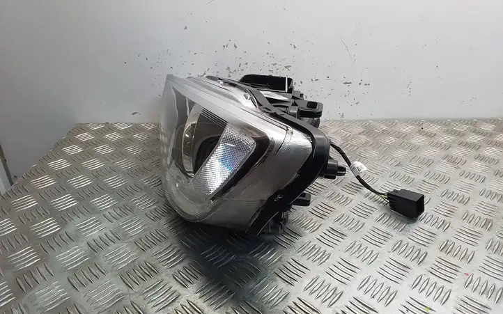 Volvo V60 (2013 - 2018) 31420269 Передняя фара — фото 2
