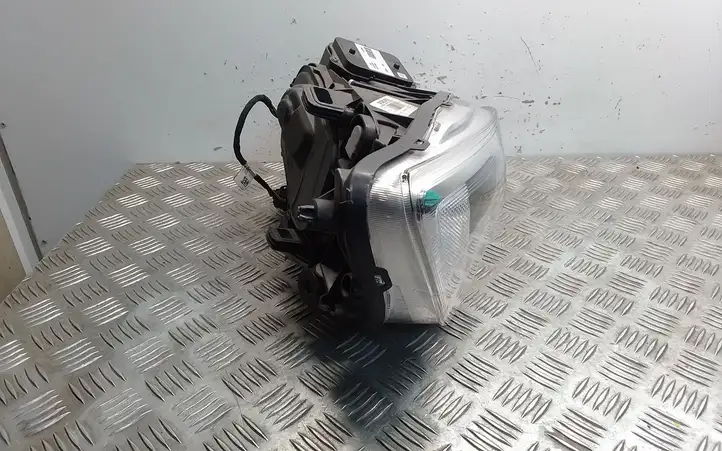 Volvo V60 (2013 - 2018) 311420254 Передняя фара — фото 2