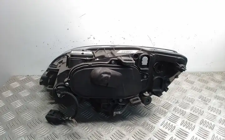 Volvo V60 (2013 - 2018) 311420254 Передняя фара — фото 3