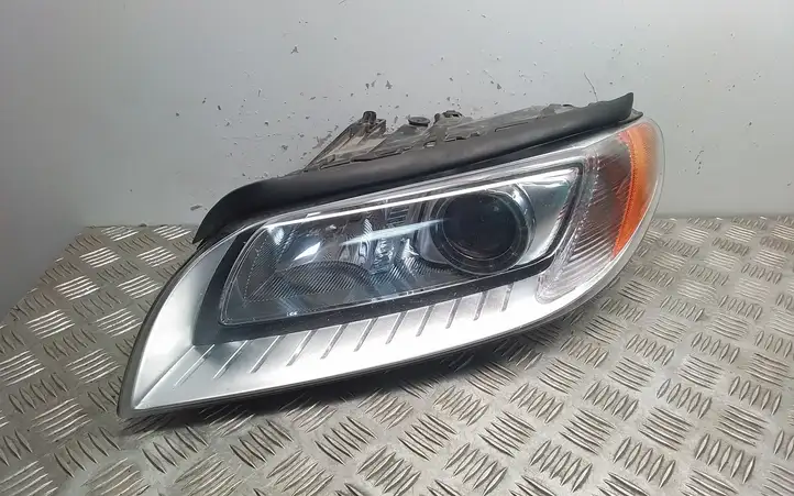 Volvo S80 (2013 - 2016) 31353532 Передняя фара — фото 1