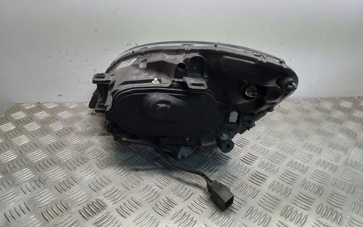 Volvo S60 (2010 - 2013) 31299995 Передняя фара — фото 4