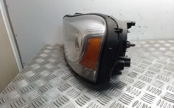 Volvo XC90 (2006 - 2014) 30698574 Передняя фара — фото 2