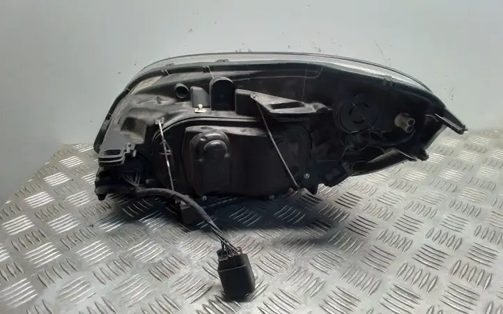 Volvo XC60 (2008 - 2013) 30763144 Передняя фара — фото 3