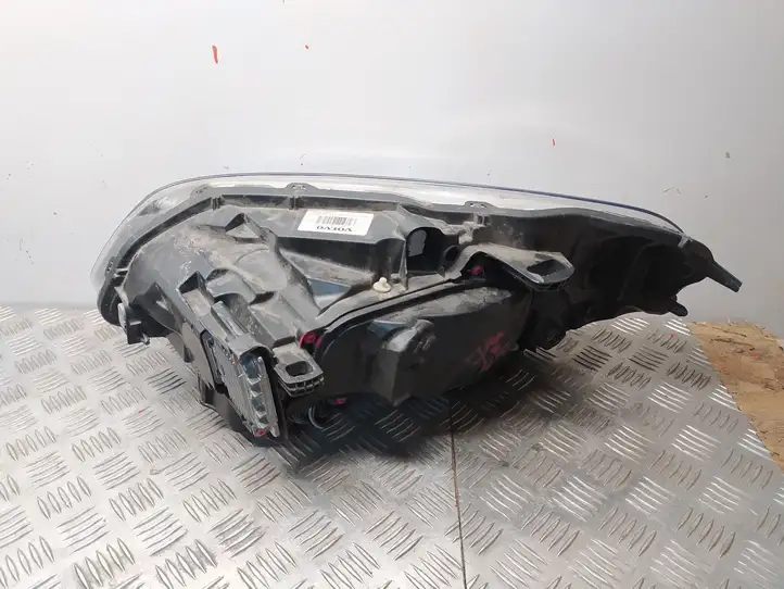 Volvo XC60 (2013 - 2017) 31420250 Передняя фара — фото 3