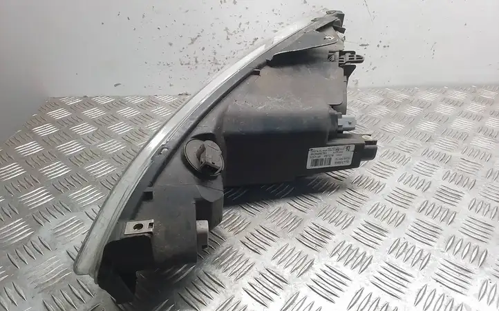 Peugeot 206 (1998 - 2012) 9628666780 Передняя фара — фото 4