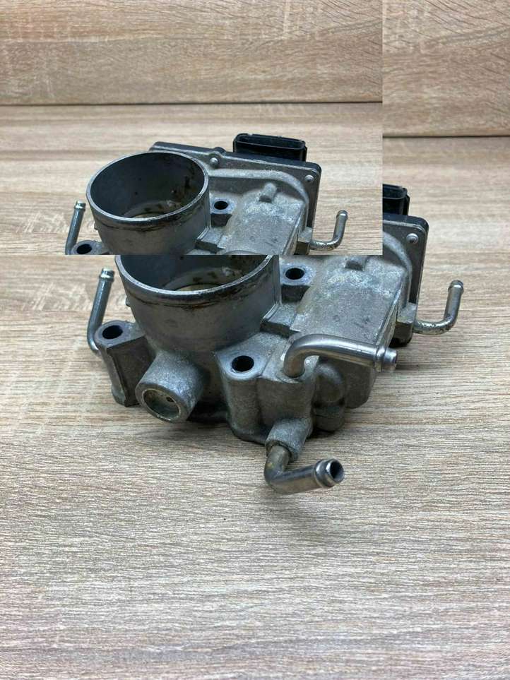 Toyota Camry (2001 - 2006)  220300H030 Дроссель