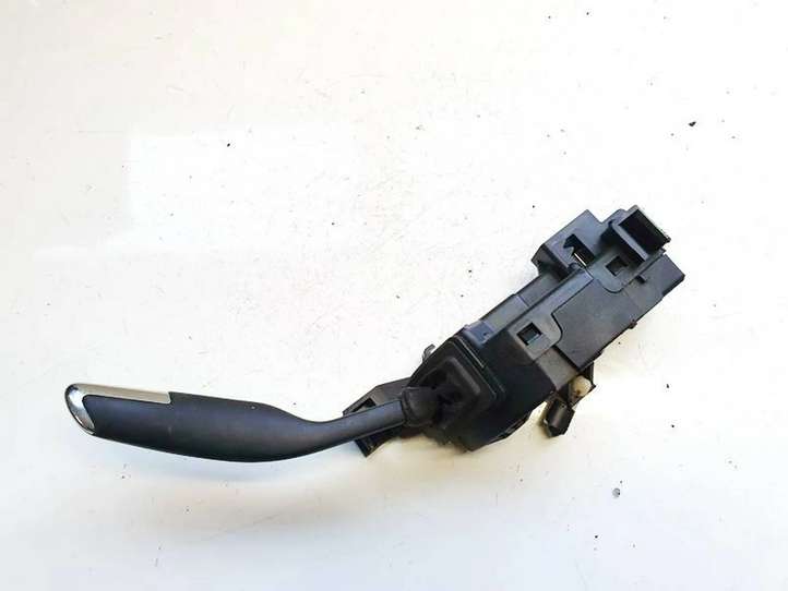 Citroen C4 (2008 - 2011)  96811352xt Отделка рычага переключения передач (кожа, головка)