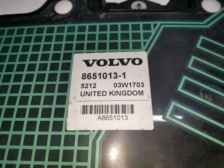 Volvo XC90 (2002 - 2006) 86510131 GPS антенна — фото 3
