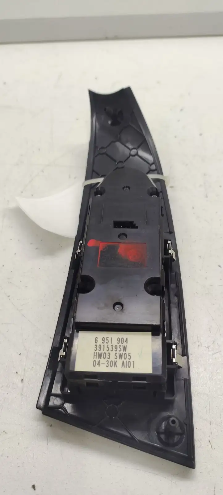 BMW 5 E60 E61 (2004 - 2010) 6951904 Кнопка стеклоподъемников — фото 2