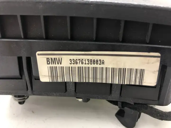 BMW 5 E60 E61 (2004 - 2010) 601718900 Подушка безопасности руля — фото 4