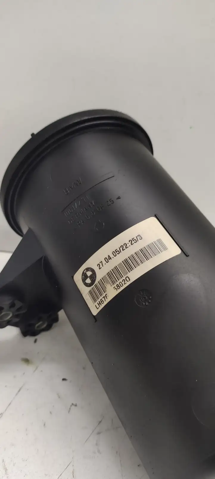 BMW 5 E60 E61 (2004 - 2010) LH676345802Q Бачок ГУР — фото 3