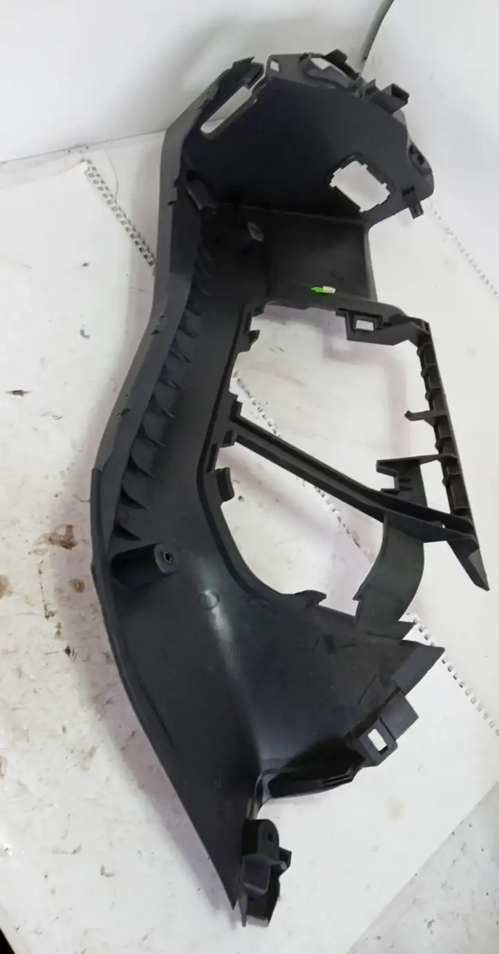 Renault Megane III (2009 - 2016) 799110006R Прочая отделка багажника — фото 3