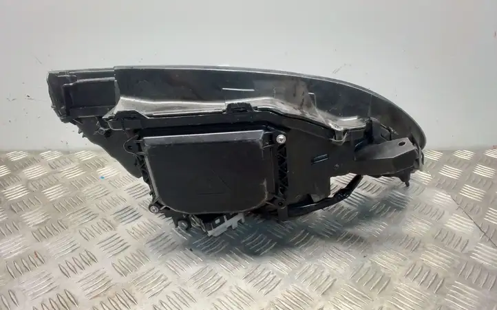 Subaru Outback (2007 - 2009) 10020954 Передняя фара — фото 7