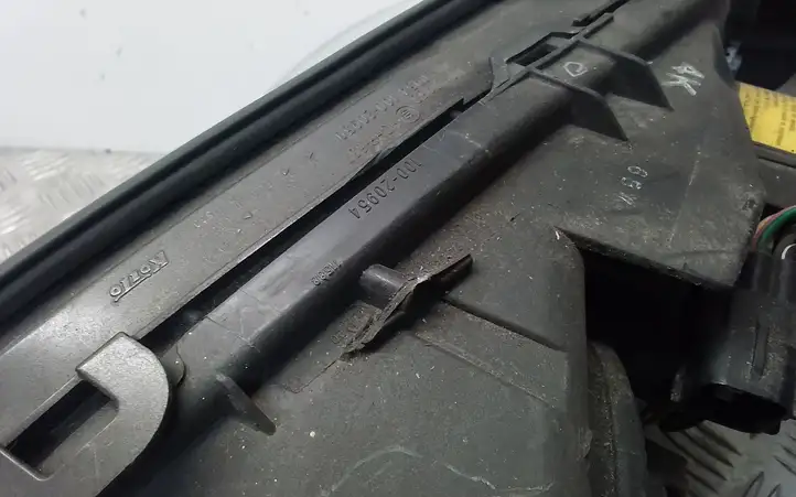 Subaru Outback (2007 - 2009) 10020954 Передняя фара — фото 6