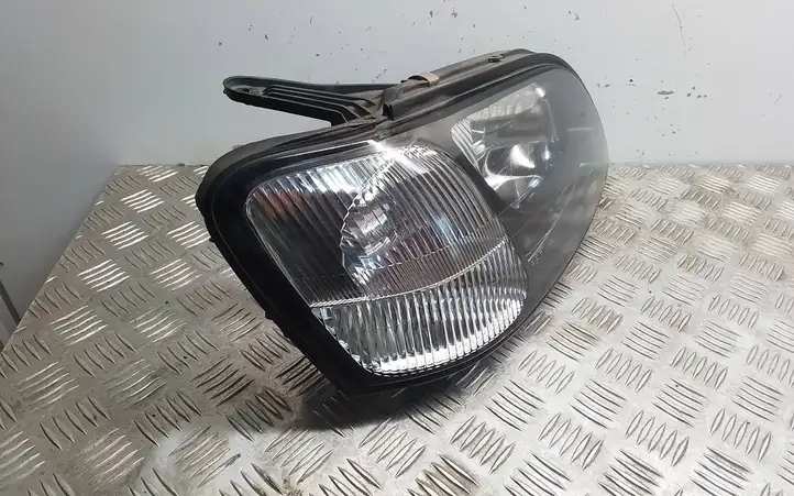 Subaru Legacy (1999 - 2003) 10020653 Передняя фара — фото 2