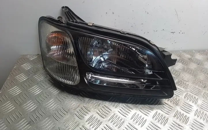 Subaru Legacy (1999 - 2003) 10020655 Передняя фара — фото 1