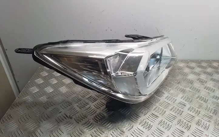 Subaru Forester SJ (2013 - 2018) Передняя фара — фото 2
