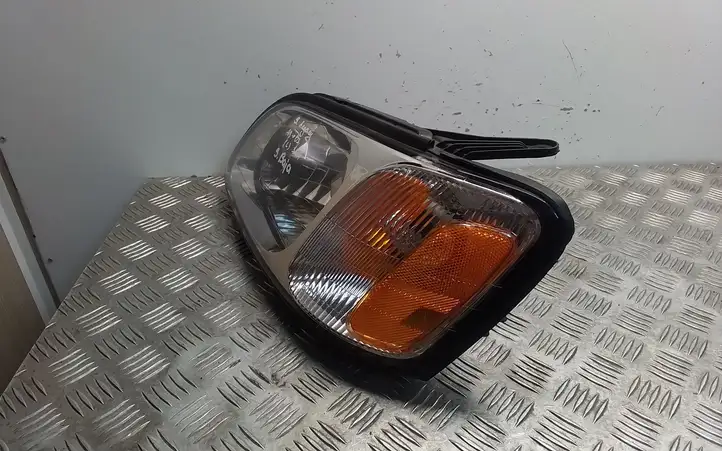 Subaru Legacy (1999 - 2003) Передняя фара — фото 2