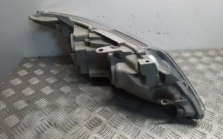 Toyota Camry (2011 - 2017) 209222B Передняя фара — фото 4