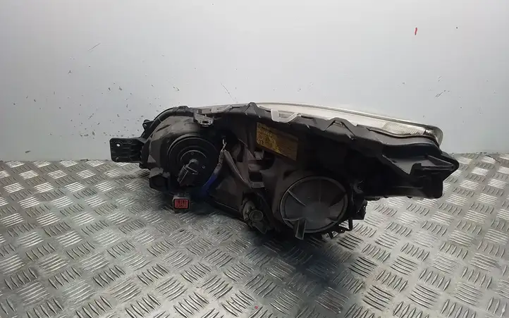 Subaru Legacy (2009 - 2013) Передняя фара — фото 3