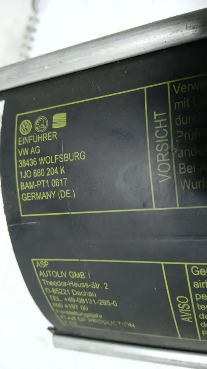 Volkswagen Golf IV (1998 - 2005) Подушка безопасности пассажира — фото 7