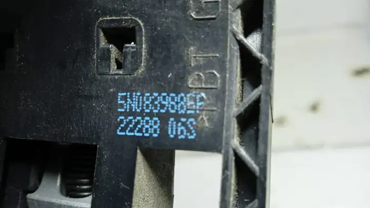 Seat Ibiza IV (6J,6P) (2008 - 2017) 2228806S Наружная ручка двери — фото 7