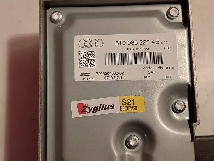 Audi A4 S4 B8 8K (2007 - 2011) 8T0035223AB Усилитель звука — фото 2