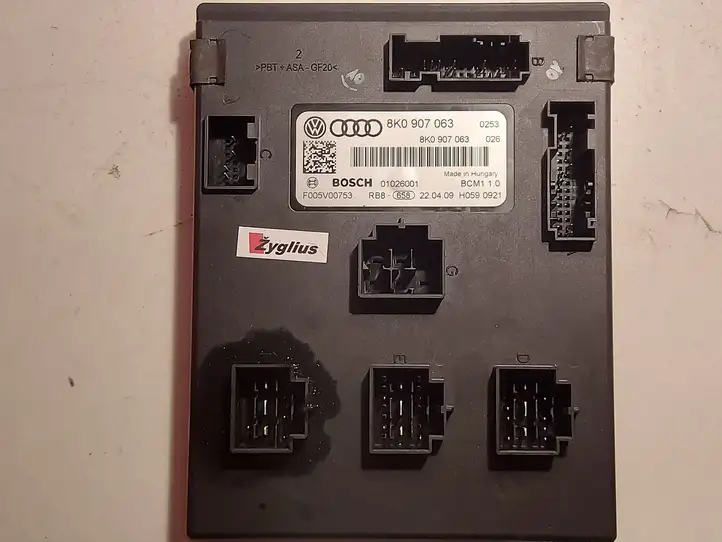 Audi A4 S4 B8 8K (2007 - 2011) 8K0907063 Модуль комфорта — фото 1