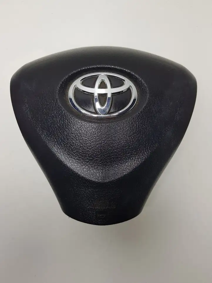 Toyota Corolla Verso AR10 (2004 - 2009) 4513002290 Подушка безопасности руля — фото 1